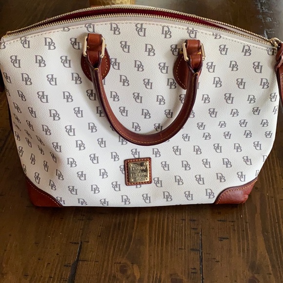 Dooney & Bourke Bags Gently Used Dooney Bourke Handbag Poshmark